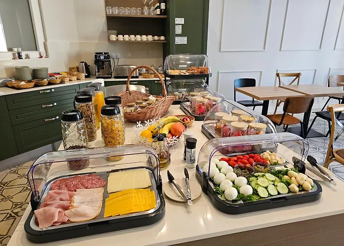 Oda ve Kahvaltı The Carob Tree