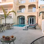 The Carob Tree 4*