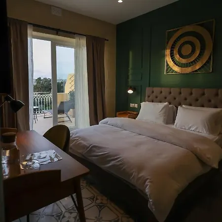 The Carob Tree Bed & Breakfast Victoria