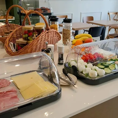 The Carob Tree Bed & Breakfast Victoria