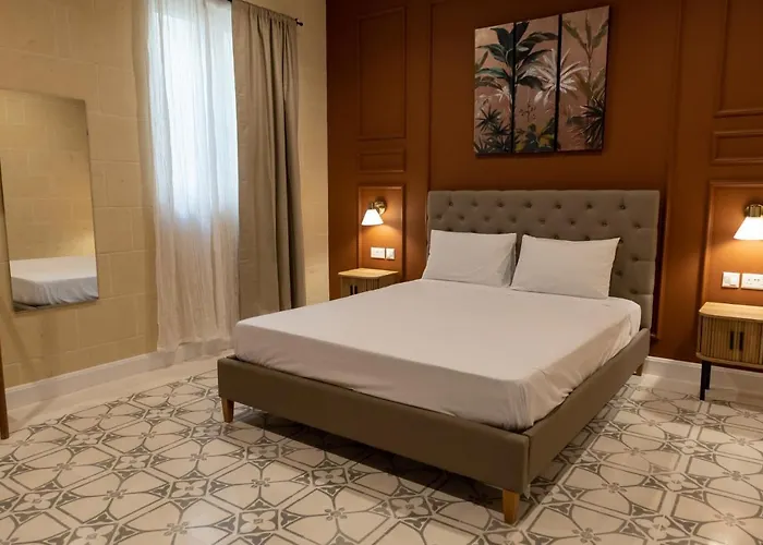 Bed & Breakfast The Carob Tree Victoria