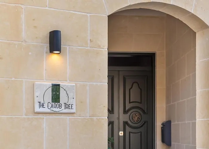 The Carob Tree 4* Victoria