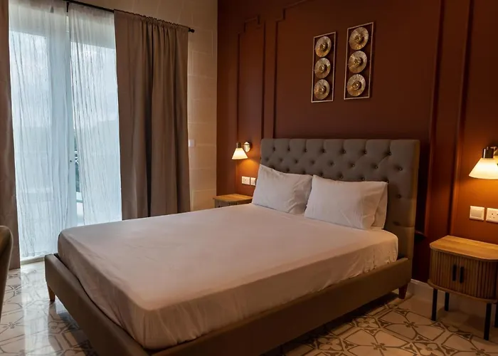 Bed & Breakfast The Carob Tree Victoria